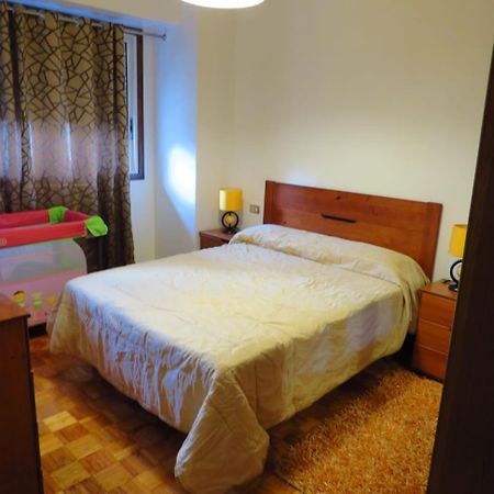 Piso Eugenio Fadrique Vigo Lägenhet Exteriör bild