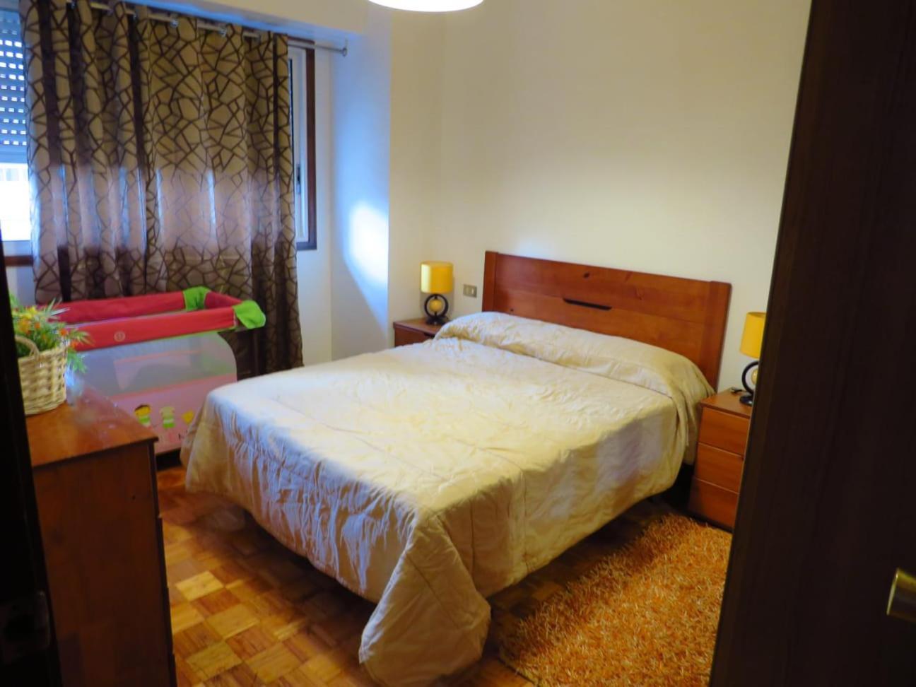 Piso Eugenio Fadrique Vigo Lägenhet Exteriör bild